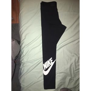 Nike leggings